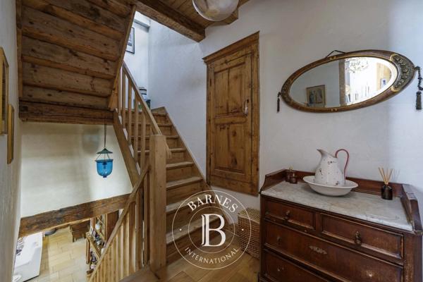 Saint-Cergues, Château 3 Chambres -  473 m² à vendre