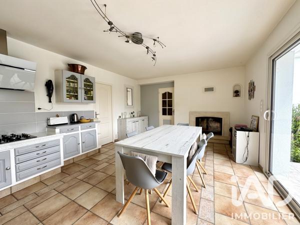 Maison à vendre 5 pièces 133 m² Saint-Médard-d'Aunis