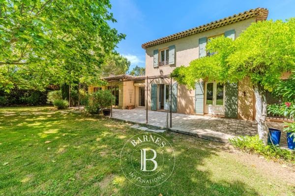 Aix-en-Provence, Maison 4 Chambres -  191 m² à vendre