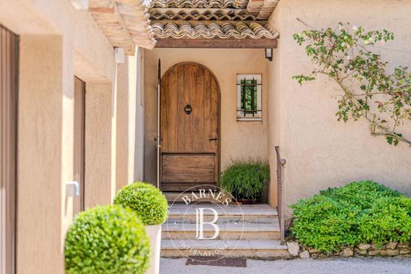 Aix-en-Provence, Maison 4 Chambres -  191 m² à vendre