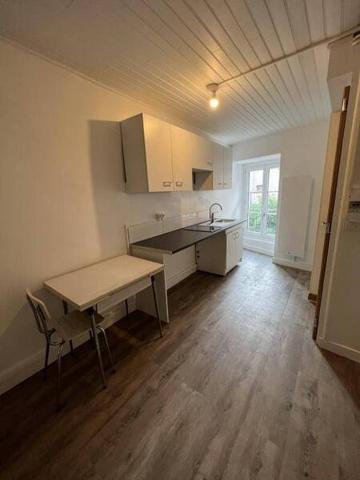 Appartement 1 pièce                                        - 43000 Le Puy-en-Velay Réf : 12907