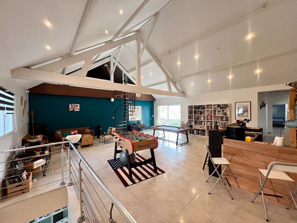 Maison Saint Jean Le Blanc 7 pièce(s) 300 m2