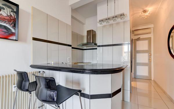 Appartement à vendre    1 pièce • 21,42 m2 Cannes