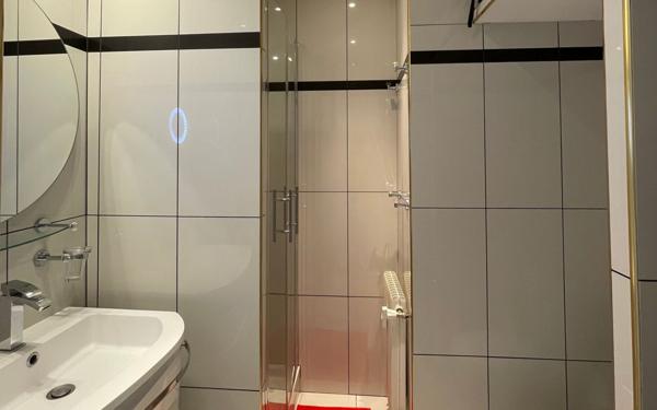 Appartement à vendre    1 pièce • 21,42 m2 Cannes