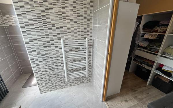 Maison à vendre    5 pièces •  L'Isle-sur-la-Sorgue