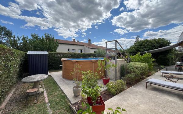 Maison à vendre    5 pièces •  L'Isle-sur-la-Sorgue