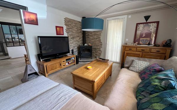 Maison à vendre    5 pièces •  L'Isle-sur-la-Sorgue