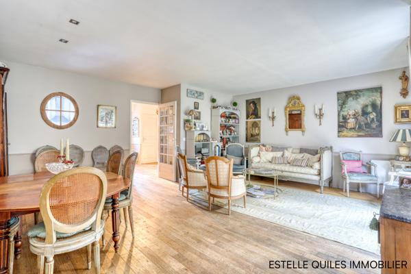 Versailles (78000) VERSAILLES CHANTIERS limite PORCHEFONTAINE Maison 168 m2 avec sous-sol aménagé, 1 emplacement de parking