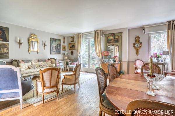 Versailles (78000) VERSAILLES CHANTIERS limite PORCHEFONTAINE Maison 168 m2 avec sous-sol aménagé, 1 emplacement de parking