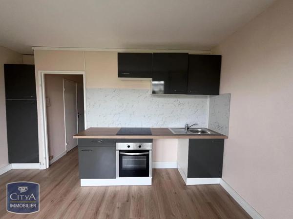 Appartement à louer 1 pièce 19.93m² Joué-lès-Tours (37300)