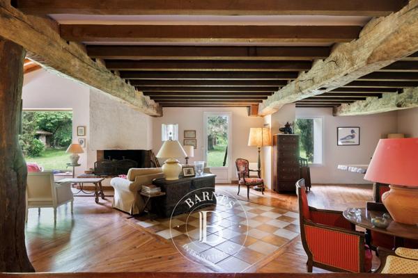 Saint-Martin-de-Seignanx, Maison 6 Chambres -  301 m² à vendre
