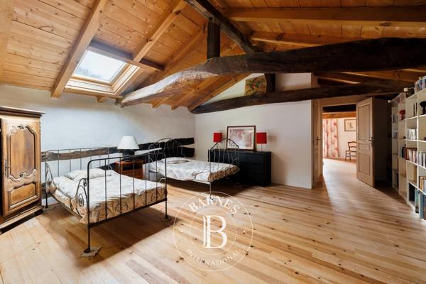 Saint-Martin-de-Seignanx, Maison 6 Chambres -  301 m² à vendre