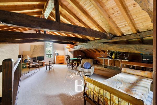 Saint-Martin-de-Seignanx, Maison 6 Chambres -  301 m² à vendre