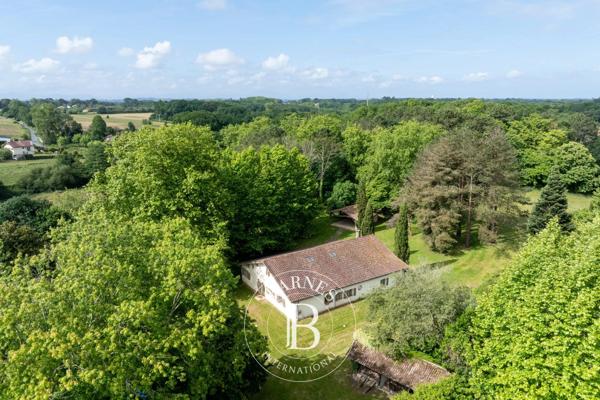 Saint-Martin-de-Seignanx, Maison 6 Chambres -  301 m² à vendre