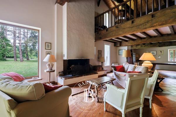 Saint-Martin-de-Seignanx, Maison 6 Chambres -  301 m² à vendre