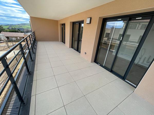 Appartement Vaugneray 4 pièce(s) 101,42 m², terrasse