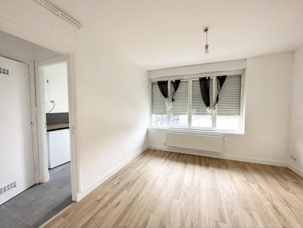 A LOUER : T1 à LILLE • Rue du Long Pot - Fives • 615 € CC • Réf. G632-01
