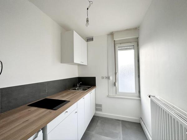 A LOUER : T1 à LILLE • Rue du Long Pot - Fives • 615 € CC • Réf. G632-01