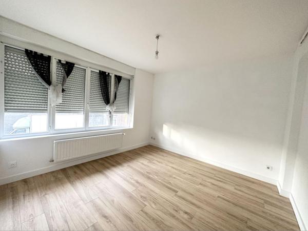 A LOUER : T1 à LILLE • Rue du Long Pot - Fives • 615 € CC • Réf. G632-01