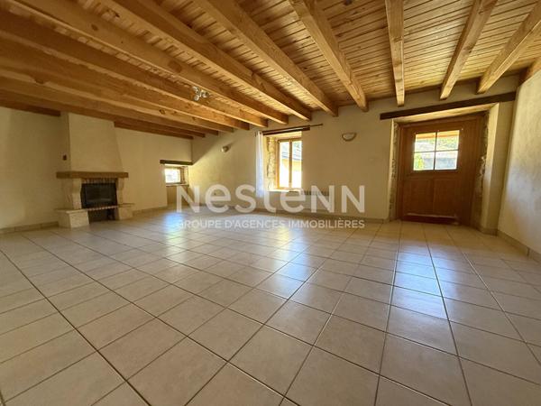 Ensemble immobilier de deux maisons T3 à vendre à MOREAC en campagne