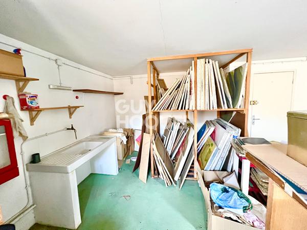 LOCAL CENTRE-VILLE DE MASSY 36,55 m²