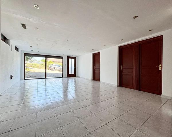 EXCLUSIVITÉ THONON Villa T5 175 m² avec piscine, 1.378m² de terrain , secteur calme (74200)