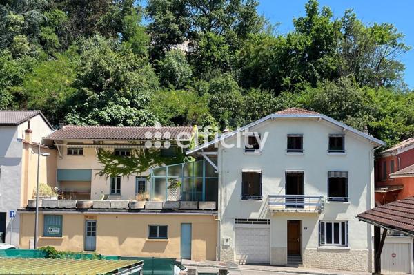 Maison 8 pièces - 333 m² Exclusivité efficity