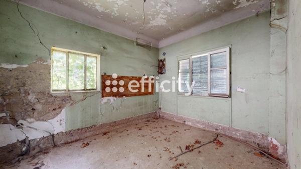 Maison 8 pièces - 333 m² Exclusivité efficity