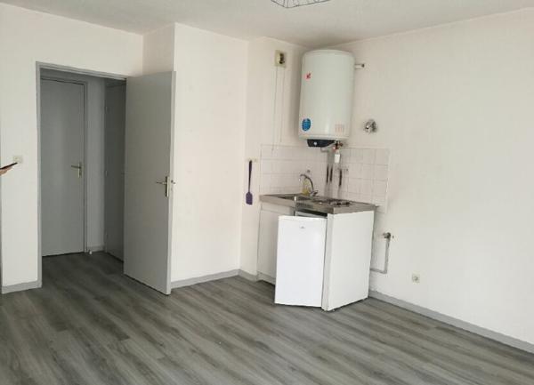 Appartement à louer    1 pièce •  Tours