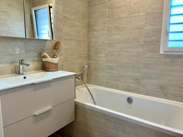 15 MIN DE CARCASSONNE - Maison 120 m² 4 chambres dont 2 suites - Piscine - RE 2020 Détails des diagnostics énergétiques