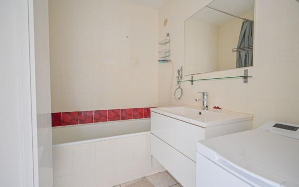 Appartement à vendre    3 pièces • 70,85 m2 Montreuil