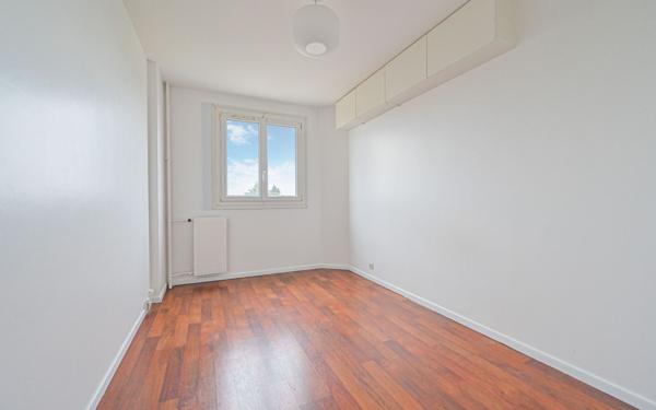 Appartement à vendre    3 pièces • 70,85 m2 Montreuil