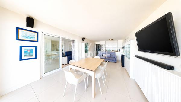 Appartement T3 traversant avec studio intégré - 97m2 - Vue mer à Canet-Plage !
