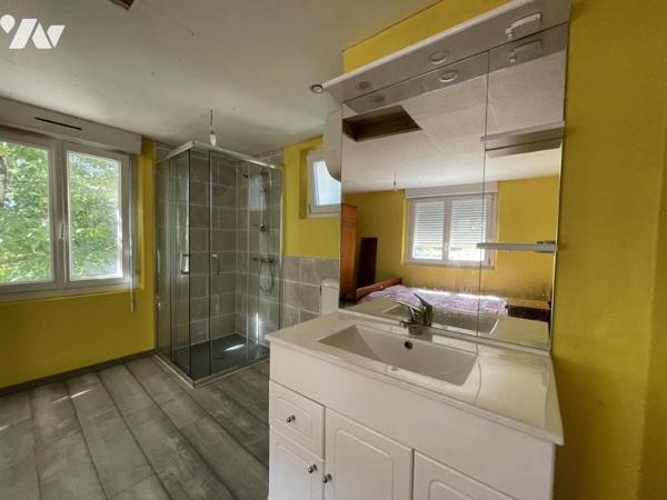 LOCMINE CAMPAGNE MAISON EN PIERRE SUR 746 M²