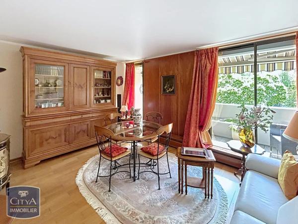 Appartement à vendre 3 pièces 67m² Élancourt (78990)