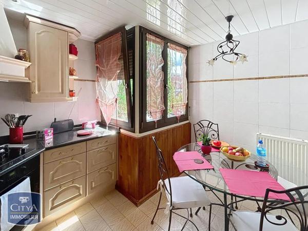 Appartement à vendre 3 pièces 67m² Élancourt (78990)