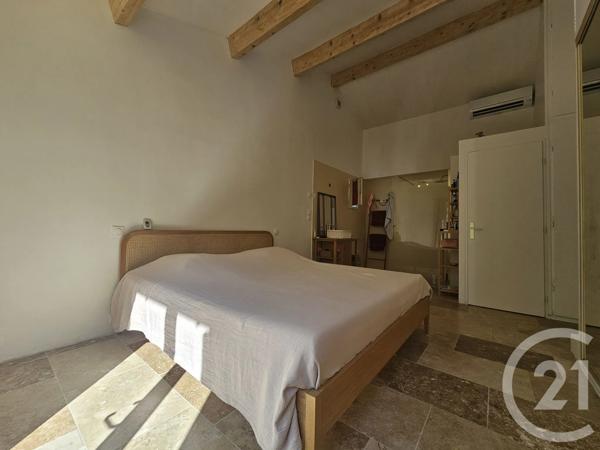 Maison à vendre  5 pièces - 122 m 2   SANARY SUR MER  - 83
