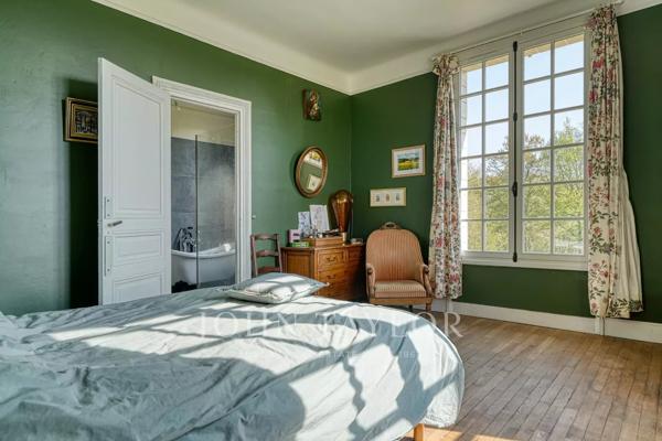Propriété de caractère de 515 m² à moins d'une heure de Paris