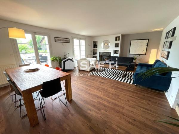 Maison avec jardin et piscine en centre-ville