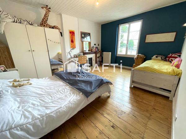 Maison avec jardin et piscine en centre-ville