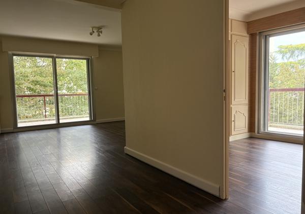 Appartement T2 de 58 m² dans la Résidence La Guyhomné avec deux terrasses