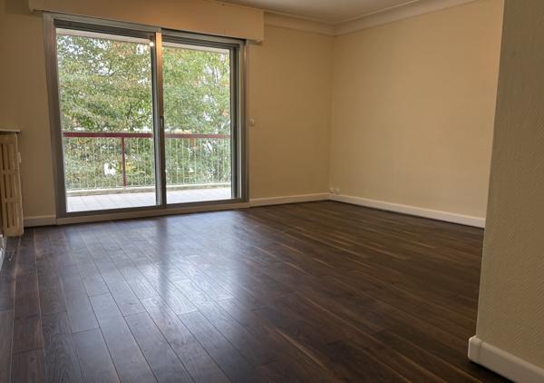 Appartement T2 de 58 m² dans la Résidence La Guyhomné avec deux terrasses
