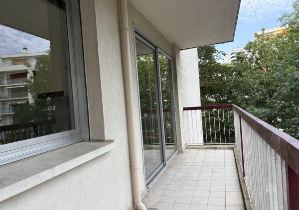 Appartement T2 de 58 m² dans la Résidence La Guyhomné avec deux terrasses