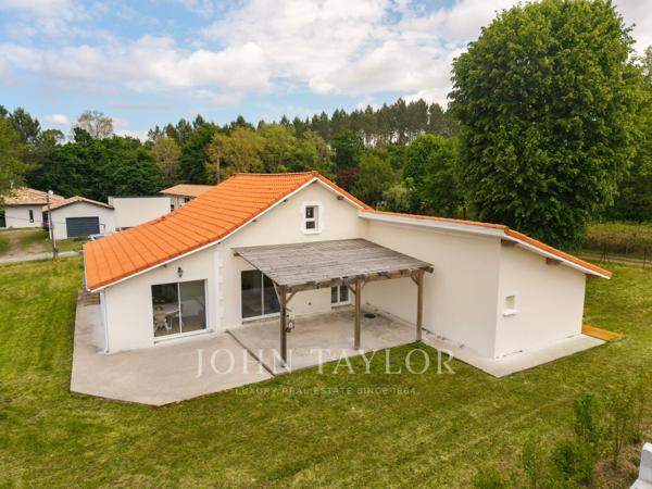 PARENTIS-EN-BORN - MAISON ET GÎTES - JOHN TAYLOR
