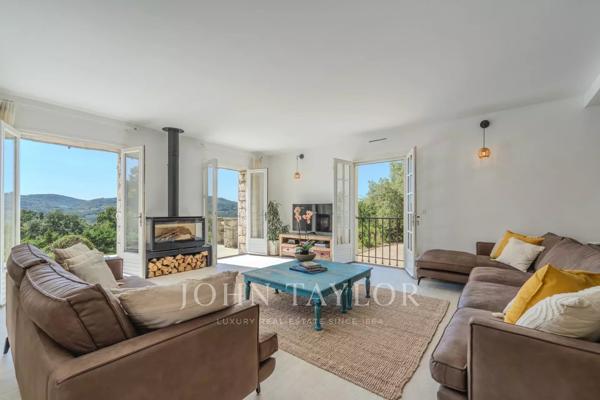 Peymeinade - Villa de charme provençale avec vue panoramique imprenable