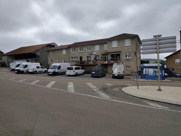 Restaurant hôtel situé sur axe très fréquenté