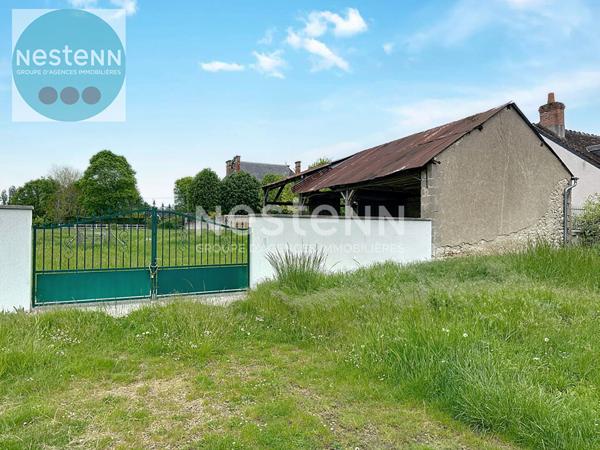 Grange - Chitenay centre bourg - A aménagée - 600m² de terrain constructible