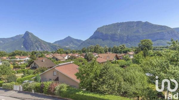 Appartement 4 pièces de 65 m² à Sassenage (38360)