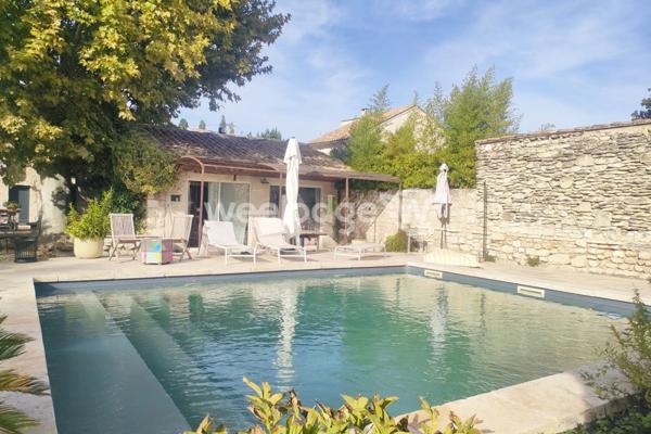 Maison à vendre 7 pièces de 354 m² à Saint-Rémy-de-Provence