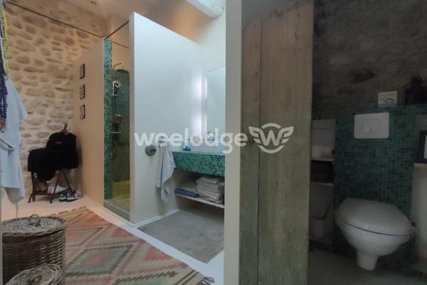 Maison à vendre 7 pièces de 354 m² à Saint-Rémy-de-Provence